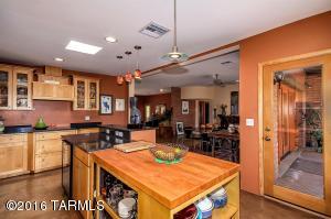6600 E Circulo Invierno, Tucson, AZ 85750 photo 18