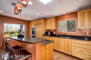 6600 E Circulo Invierno, Tucson, AZ 85750 photo 16