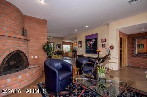 6600 E Circulo Invierno, Tucson, AZ 85750 photo 5