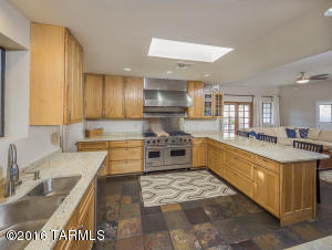 2041 E Adams St, Tucson, AZ 85719 photo 8