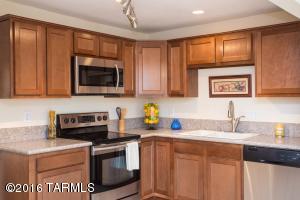 3341 E 29th St, Tucson, AZ 85713 photo 1