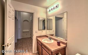 5975 E Franklin Tale Dr, Tucson, AZ 85756 photo 24
