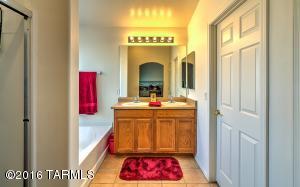 5975 E Franklin Tale Dr, Tucson, AZ 85756 photo 15