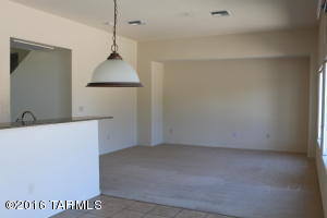 7593 E Picket Fence Ln, Tucson, AZ 85756 photo 8