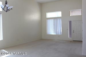 7593 E Picket Fence Ln, Tucson, AZ 85756 photo 4