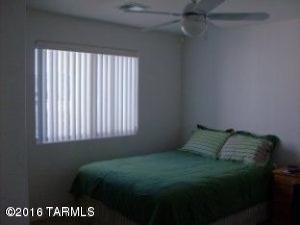 8847 E Maxwell Dr, Tucson, AZ 85747 photo 11