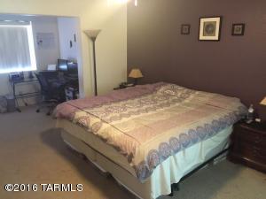 8847 E Maxwell Dr, Tucson, AZ 85747 photo 5