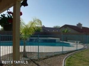 8847 E Maxwell Dr, Tucson, AZ 85747 photo 9