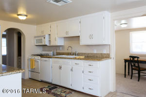 4741 E 3rd St, Tucson, AZ 85711 photo 4