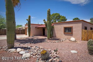 409 E Smoot Dr, Tucson, AZ 85705 photo 2