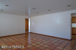 409 E Smoot Dr, Tucson, AZ 85705 photo 12
