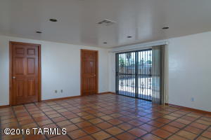 409 E Smoot Dr, Tucson, AZ 85705 photo 10