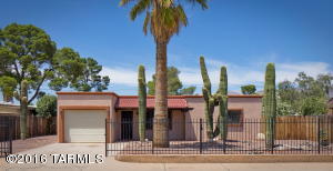 409 E Smoot Dr, Tucson, AZ 85705 photo 8