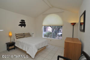 571 E Squirrel Tail Dr, Tucson, AZ 85704 photo 18