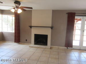 5523 E 4th St, Tucson, AZ 85711 photo 7