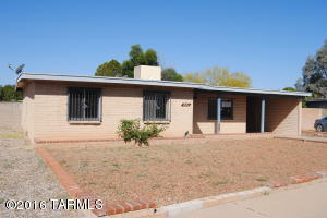 7632 E Keith Dr, Tucson, AZ 85730 photo 3