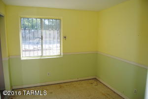 7632 E Keith Dr, Tucson, AZ 85730 photo 9