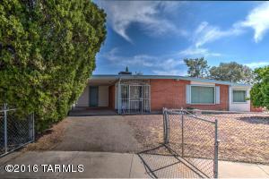 7022 E Nelson Dr, Tucson, AZ 85730 photo 2