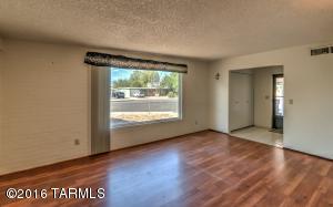 7022 E Nelson Dr, Tucson, AZ 85730 photo 4