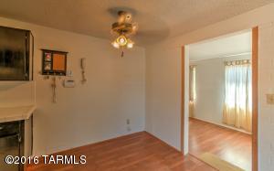 7022 E Nelson Dr, Tucson, AZ 85730 photo 11