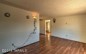 7022 E Nelson Dr, Tucson, AZ 85730 photo 6