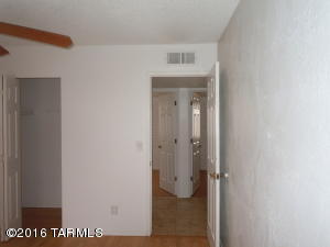 6937 E Nelson Dr, Tucson, AZ 85730 photo 11