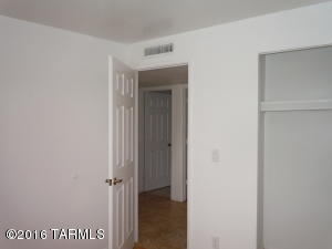 6937 E Nelson Dr, Tucson, AZ 85730 photo 14