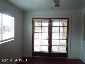 6937 E Nelson Dr, Tucson, AZ 85730 photo 8