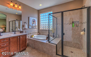 13976 E Huppenthal Blvd, Vail, AZ 85641 photo 6