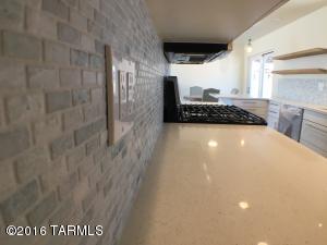 6502 E Fordham Dr, Tucson, AZ 85710 photo 9