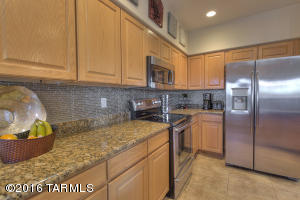 9330 E Montea Pl, Tucson, AZ 85747 photo 15