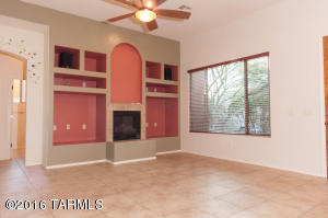 10572 E Ralph Alvarez Pl, Tucson, AZ 85747 photo 18