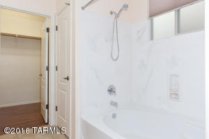 10572 E Ralph Alvarez Pl, Tucson, AZ 85747 photo 11