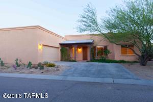 10572 E Ralph Alvarez Pl, Tucson, AZ 85747 photo 1