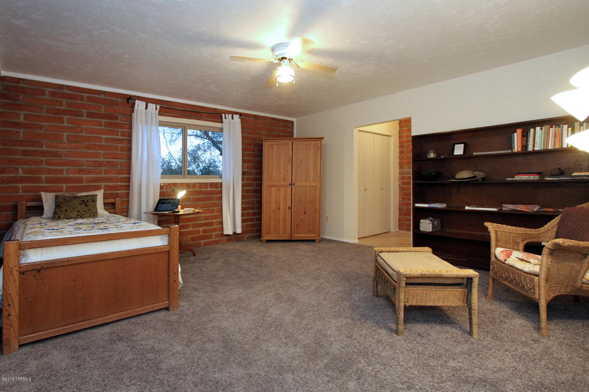 2321 E Hedrick Dr, Tucson, AZ 85719 photo 15
