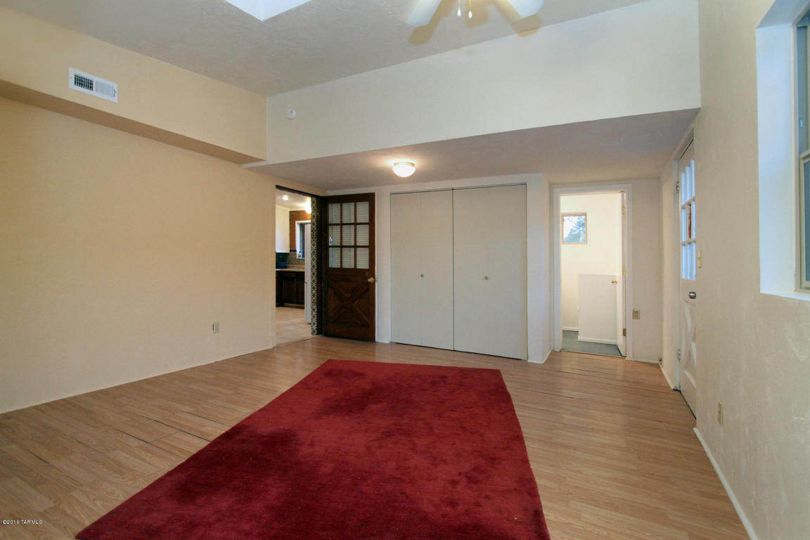 2321 E Hedrick Dr, Tucson, AZ 85719 photo 19
