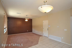6613 E Gehrig Ln, Tucson, AZ 85756 photo 12
