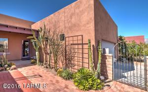 10591 E Cerulean Way, Tucson, AZ 85747 photo 4