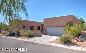10591 E Cerulean Way, Tucson, AZ 85747 photo 2