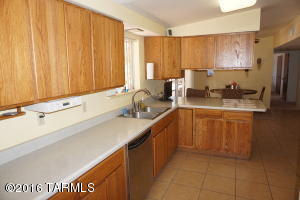 9436 E Harrison Pl, Tucson, AZ 85710 photo 4
