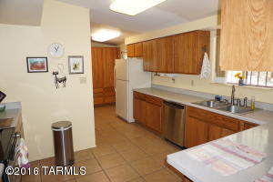 9436 E Harrison Pl, Tucson, AZ 85710 photo 6