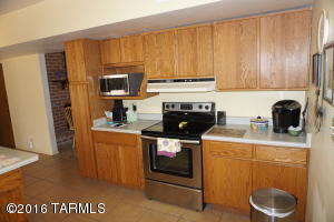 9436 E Harrison Pl, Tucson, AZ 85710 photo 5