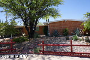 9436 E Harrison Pl, Tucson, AZ 85710 photo 2