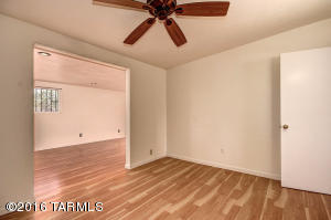 8456 E Ruby Dr, Tucson, AZ 85730 photo 23
