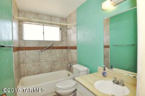 7158 E Lakeside Dr, Tucson, AZ 85730 photo 8