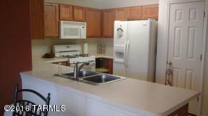 10388 E Danwood Way, Tucson, AZ 85747 photo 5