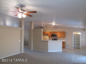10206 E Rainbow Meadow Dr, Tucson, AZ 85747 photo 5