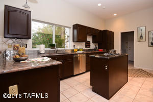 491 E Deers Rest Pl, Tucson, AZ 85704 photo 5