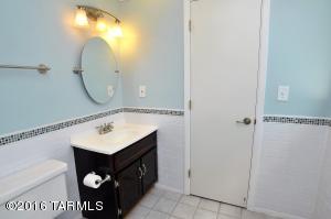 5325 E Baker St, Tucson, AZ 85711 photo 14