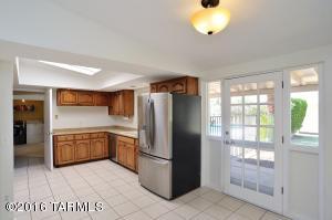 5325 E Baker St, Tucson, AZ 85711 photo 6